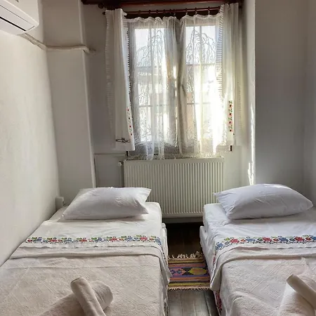 Sigacik Kaleici Tas Ev Seferihisar